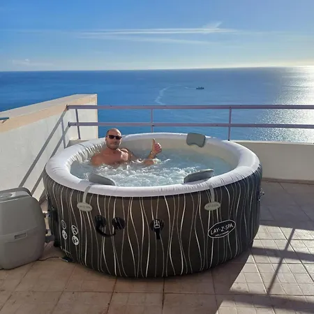 Yvonne's Bela Vista Sesimbra